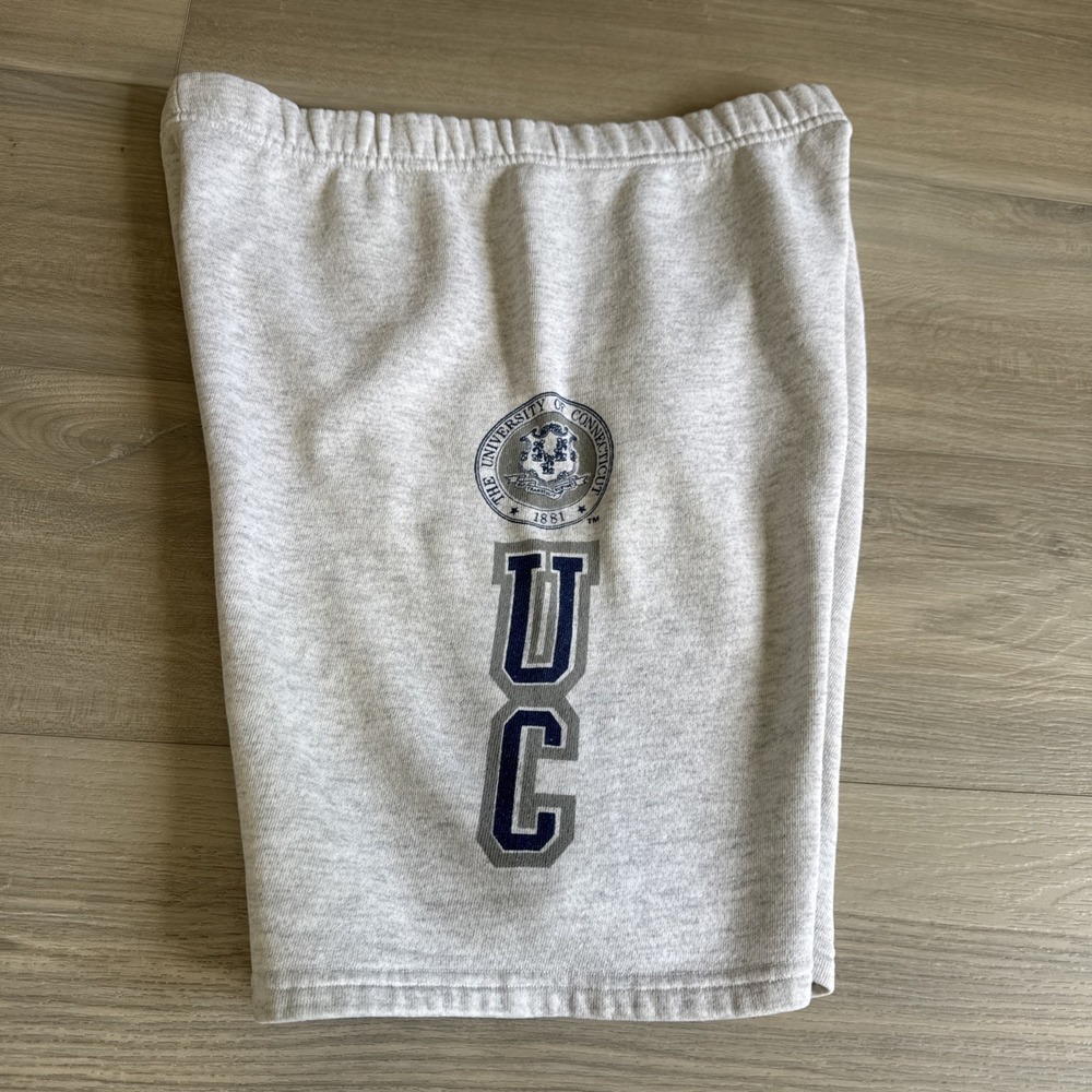 Vintage TNT University of Connecticut Huskies Sweat Shorts XL Gray NCAA College
